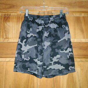 5/$20 Boys tek gear Gray Camouflaged Mesh Shorts